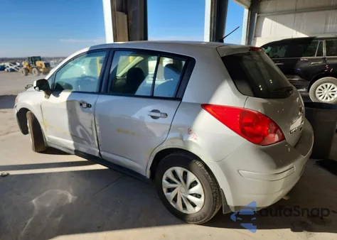 2010 Nissan Versa S z USA, uszkodzony, nr VIN 3N1BC1CP3AL372986